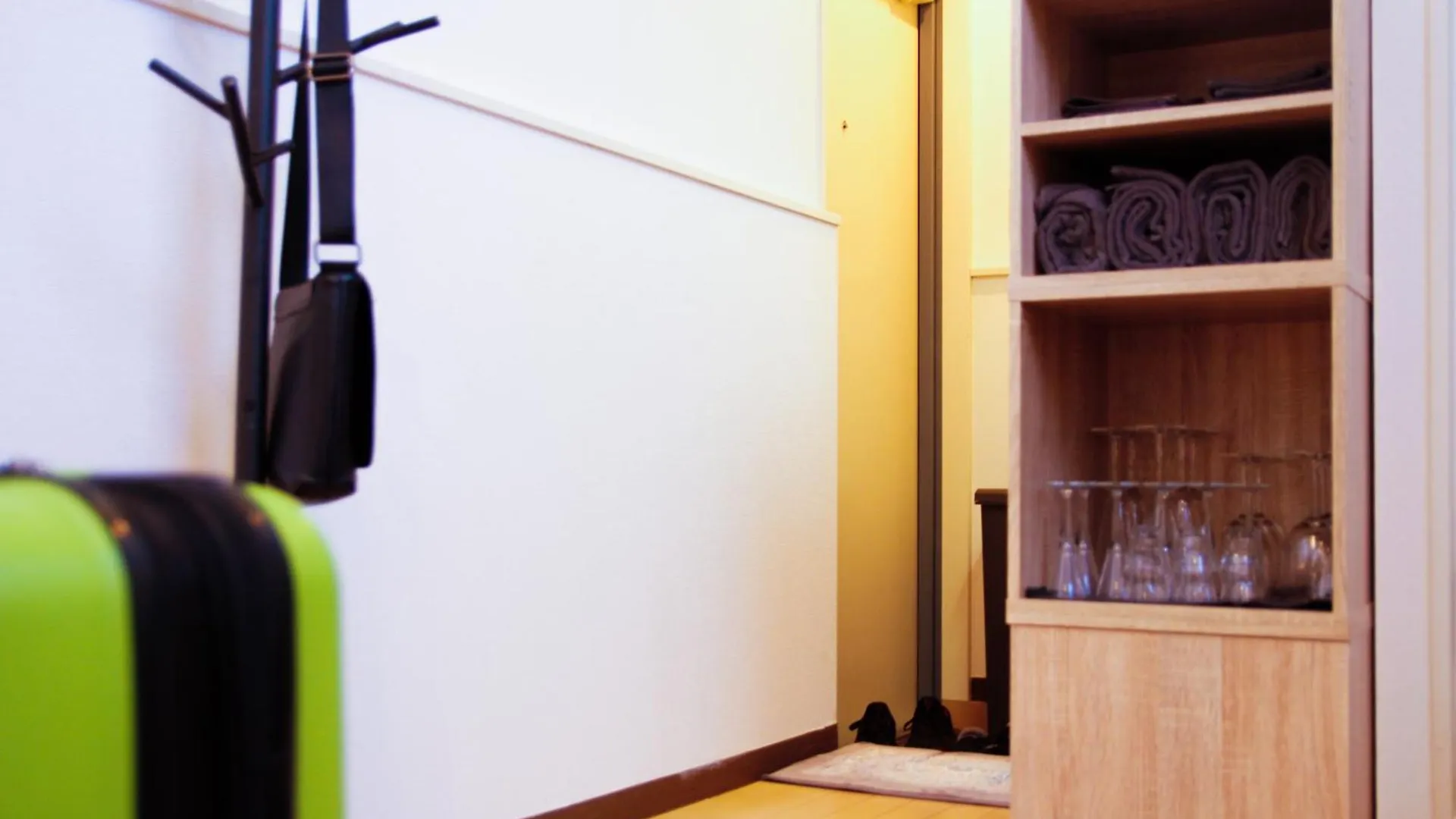 Alo Bnb 4 - Near Shinjuku, Shinokubo - Self Check-In Tokyo 0*,